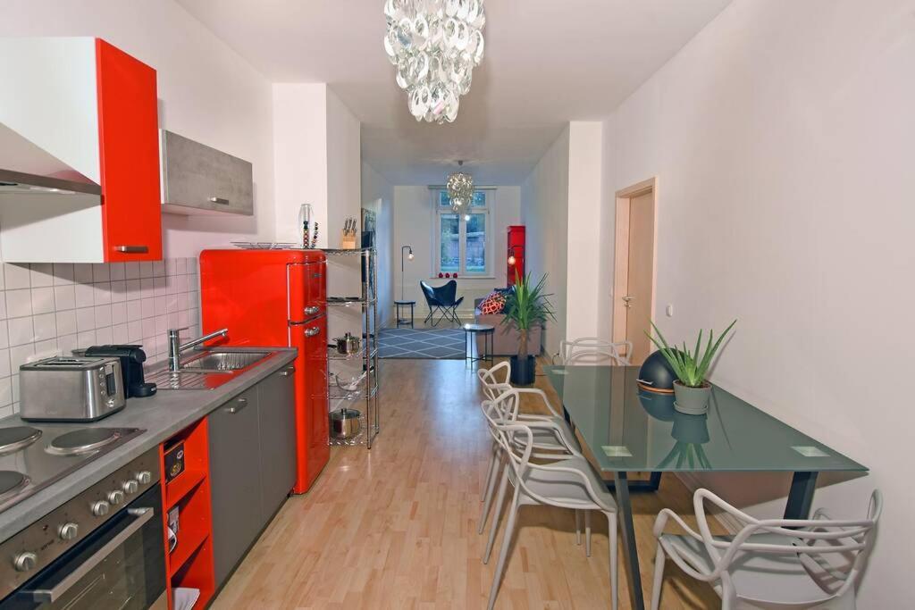 Stylish City Apartment In Τσβικάου Εξωτερικό φωτογραφία